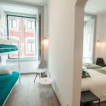 Walk'in Sodre Hostel